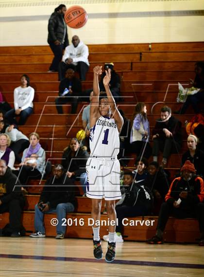 Thumbnail 1 in Mt. Vernon vs New Rochelle (Section 1 First Round Playoff) photogallery.