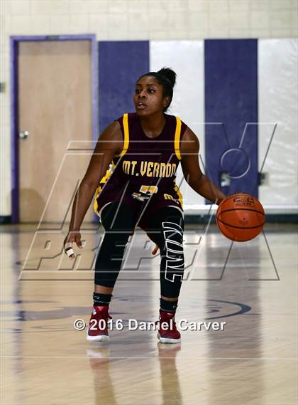 Thumbnail 2 in Mt. Vernon vs New Rochelle (Section 1 First Round Playoff) photogallery.