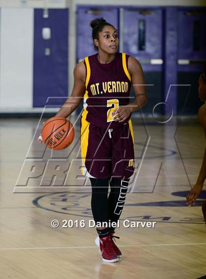 Thumbnail 1 in Mt. Vernon vs New Rochelle (Section 1 First Round Playoff) photogallery.