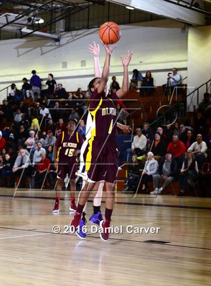 Thumbnail 3 in Mt. Vernon vs New Rochelle (Section 1 First Round Playoff) photogallery.