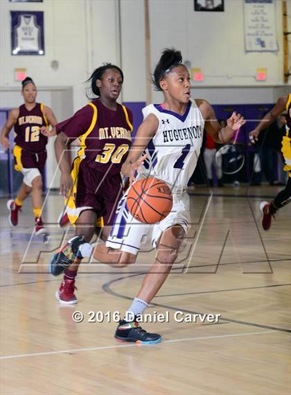 Thumbnail 1 in Mt. Vernon vs New Rochelle (Section 1 First Round Playoff) photogallery.