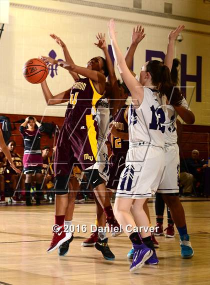 Thumbnail 1 in Mt. Vernon vs New Rochelle (Section 1 First Round Playoff) photogallery.