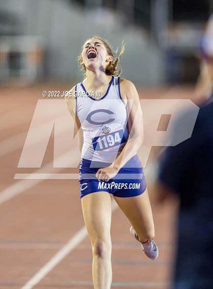 Thumbnail 2 in UIL 4A Girls State Track Meet photogallery.
