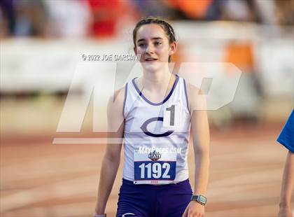 Thumbnail 2 in UIL 4A Girls State Track Meet photogallery.