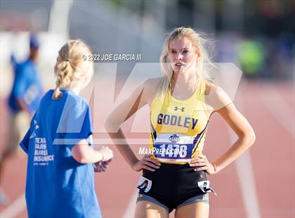 Thumbnail 3 in UIL 4A Girls State Track Meet photogallery.
