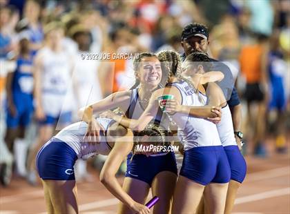 Thumbnail 3 in UIL 4A Girls State Track Meet photogallery.