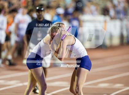 Thumbnail 2 in UIL 4A Girls State Track Meet photogallery.