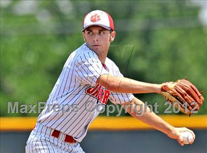 Thumbnail 3 in Bryan vs. Horn (UIL 5A Region 2 Bi-District Playoff) photogallery.