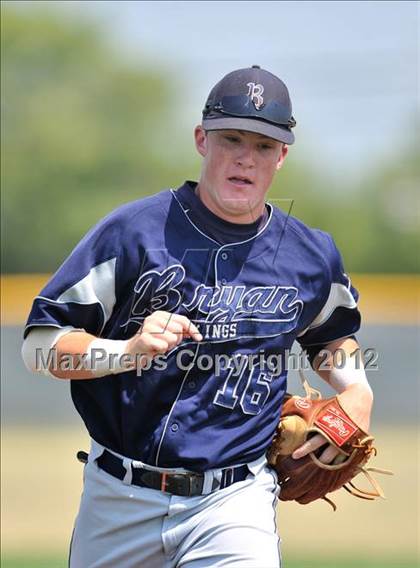 Thumbnail 2 in Bryan vs. Horn (UIL 5A Region 2 Bi-District Playoff) photogallery.