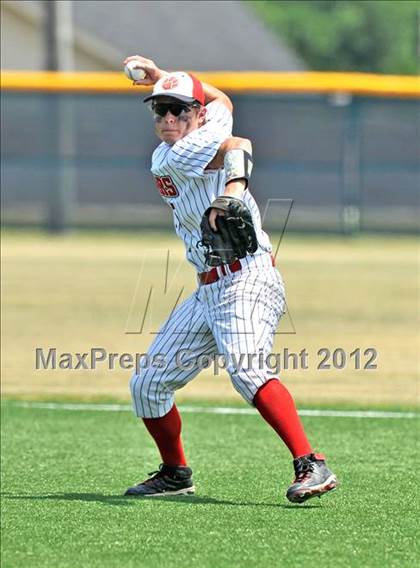 Thumbnail 2 in Bryan vs. Horn (UIL 5A Region 2 Bi-District Playoff) photogallery.