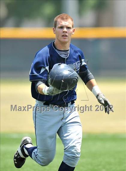 Thumbnail 1 in Bryan vs. Horn (UIL 5A Region 2 Bi-District Playoff) photogallery.