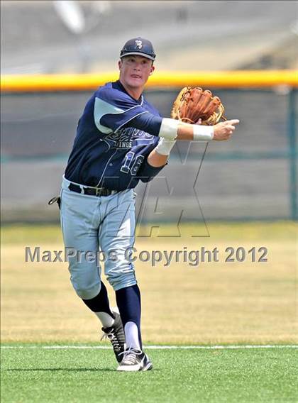 Thumbnail 3 in Bryan vs. Horn (UIL 5A Region 2 Bi-District Playoff) photogallery.
