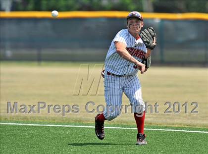 Thumbnail 2 in Bryan vs. Horn (UIL 5A Region 2 Bi-District Playoff) photogallery.