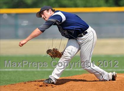 Thumbnail 3 in Bryan vs. Horn (UIL 5A Region 2 Bi-District Playoff) photogallery.