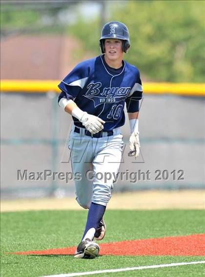 Thumbnail 3 in Bryan vs. Horn (UIL 5A Region 2 Bi-District Playoff) photogallery.