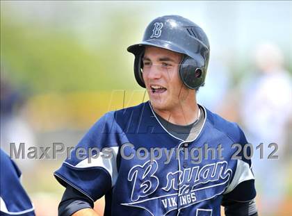 Thumbnail 1 in Bryan vs. Horn (UIL 5A Region 2 Bi-District Playoff) photogallery.