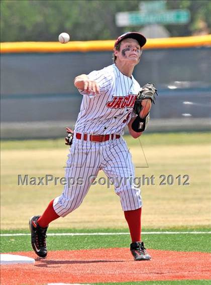 Thumbnail 1 in Bryan vs. Horn (UIL 5A Region 2 Bi-District Playoff) photogallery.