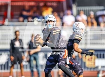 Thumbnail 3 in Servite @ JSerra photogallery.