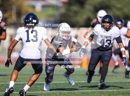 Thumbnail 3 in Servite @ JSerra photogallery.