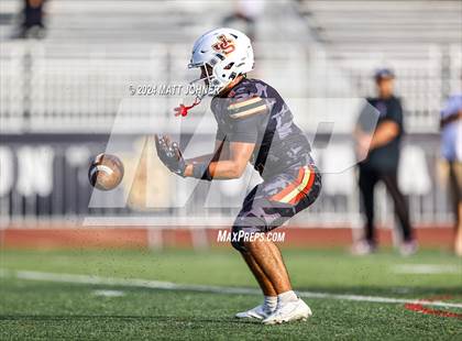 Thumbnail 3 in Servite @ JSerra photogallery.