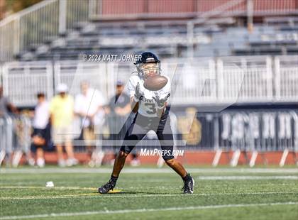 Thumbnail 2 in Servite @ JSerra photogallery.