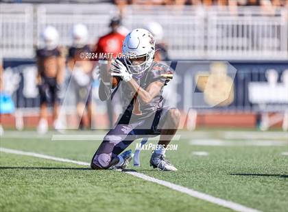 Thumbnail 3 in Servite @ JSerra photogallery.