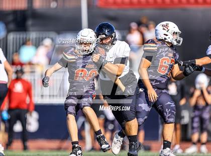 Thumbnail 3 in Servite @ JSerra photogallery.