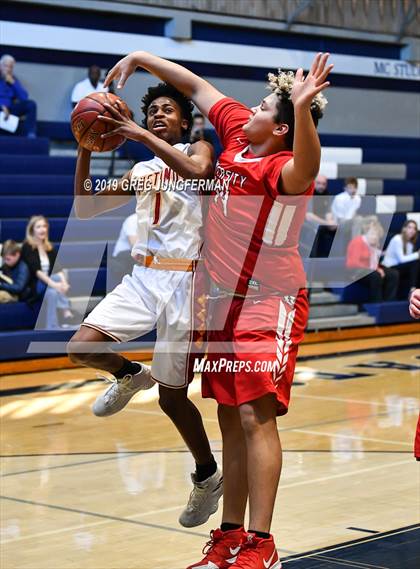 Thumbnail 1 in University vs. Lincoln (Don Bambauer Tournament) photogallery.