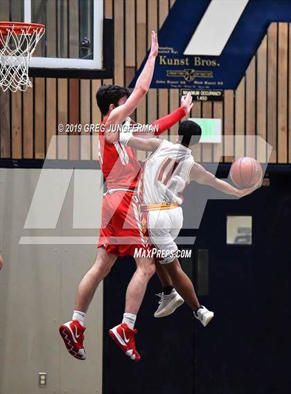 Thumbnail 2 in University vs. Lincoln (Don Bambauer Tournament) photogallery.