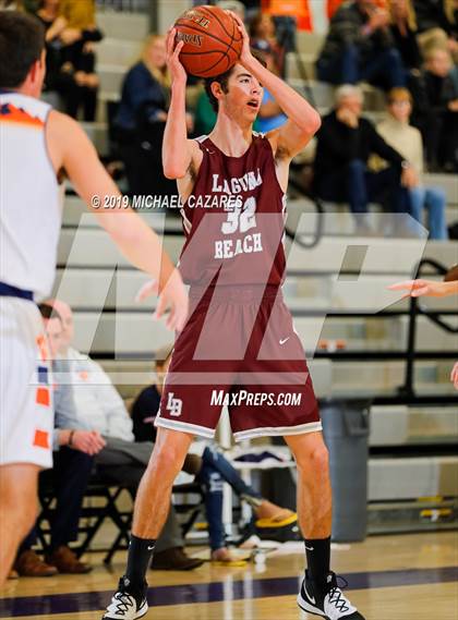 Thumbnail 3 in Brighton vs. Laguna Beach (Torrey Pines Holiday Classic) photogallery.