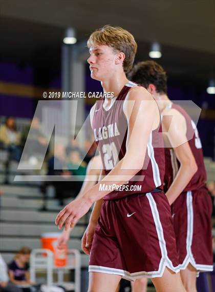 Thumbnail 2 in Brighton vs. Laguna Beach (Torrey Pines Holiday Classic) photogallery.