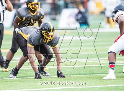 Thumbnail 2 in King vs. Southfield Arts & Tech (Prep Football Classic) photogallery.