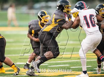 Thumbnail 2 in King vs. Southfield Arts & Tech (Prep Football Classic) photogallery.