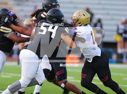 Thumbnail 3 in Oaks Christian vs Calabasas photogallery.