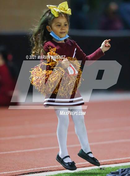 Thumbnail 1 in Oaks Christian vs Calabasas photogallery.