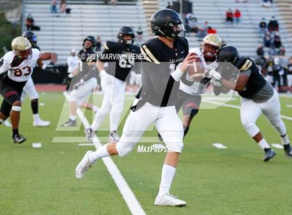 Thumbnail 3 in Oaks Christian vs Calabasas photogallery.