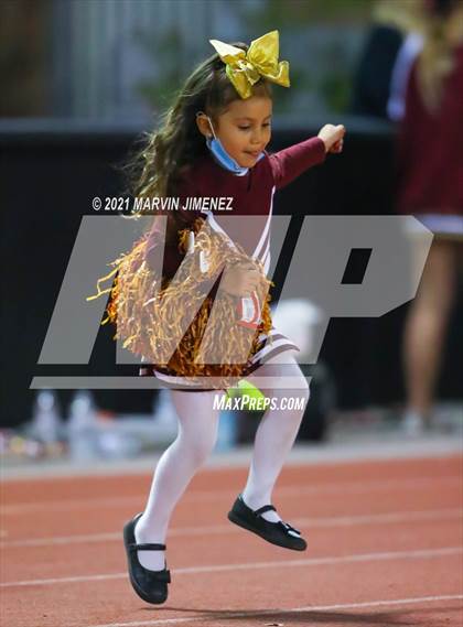 Thumbnail 3 in Oaks Christian vs Calabasas photogallery.