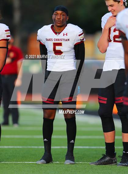 Thumbnail 1 in Oaks Christian vs Calabasas photogallery.