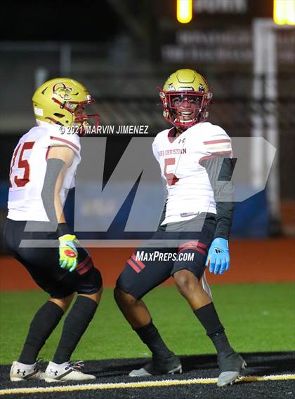 Thumbnail 1 in Oaks Christian vs Calabasas photogallery.