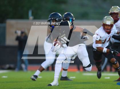 Thumbnail 1 in Oaks Christian vs Calabasas photogallery.