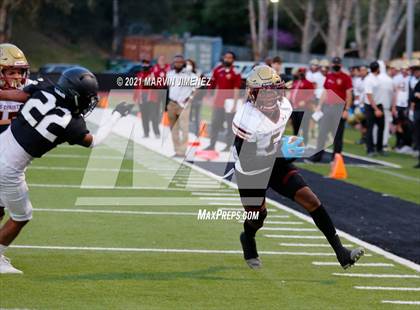 Thumbnail 2 in Oaks Christian vs Calabasas photogallery.