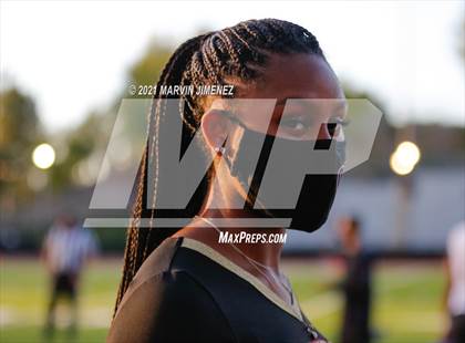 Thumbnail 1 in Oaks Christian vs Calabasas photogallery.