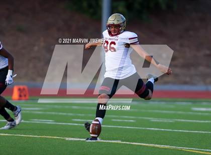 Thumbnail 2 in Oaks Christian vs Calabasas photogallery.