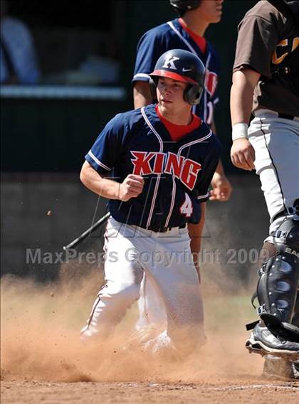 Thumbnail 1 in King vs. Canyon (OC Nissan Select Invitational) photogallery.