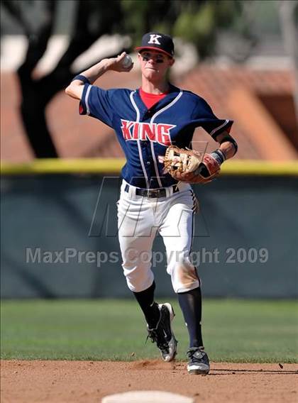 Thumbnail 1 in King vs. Canyon (OC Nissan Select Invitational) photogallery.