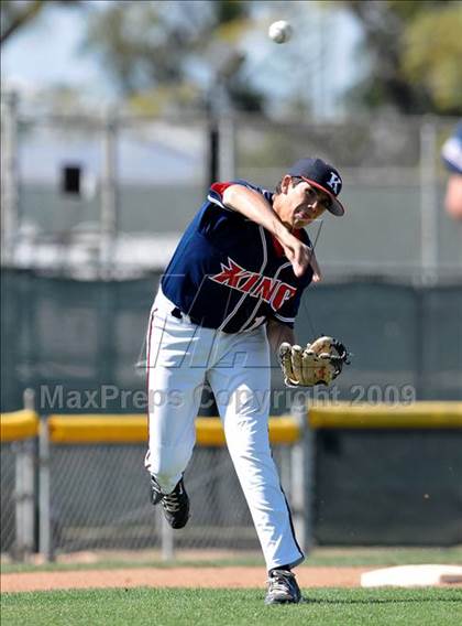 Thumbnail 2 in King vs. Canyon (OC Nissan Select Invitational) photogallery.