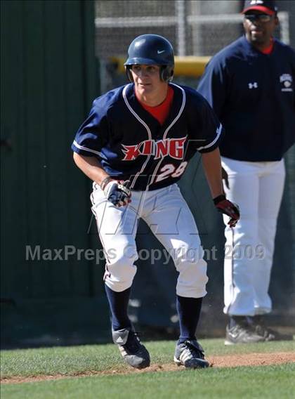 Thumbnail 2 in King vs. Canyon (OC Nissan Select Invitational) photogallery.