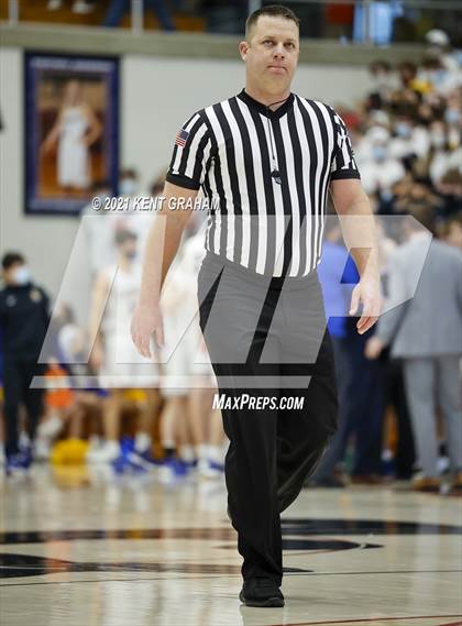 Thumbnail 3 in Carmel vs Homestead (IHSAA 4A Regional SemiFinal) photogallery.