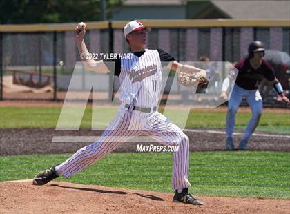 Thumbnail 3 in Danville vs. Brebeuf Jesuit Preparatory (IHSAA 3A Sectional Semi-Final) photogallery.