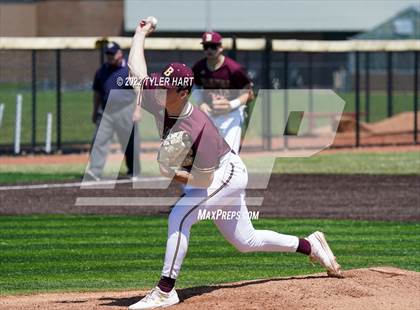 Thumbnail 2 in Danville vs. Brebeuf Jesuit Preparatory (IHSAA 3A Sectional Semi-Final) photogallery.